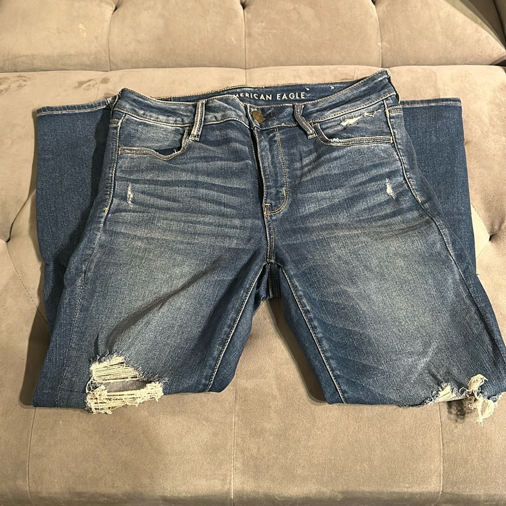 American eagle blue jeans